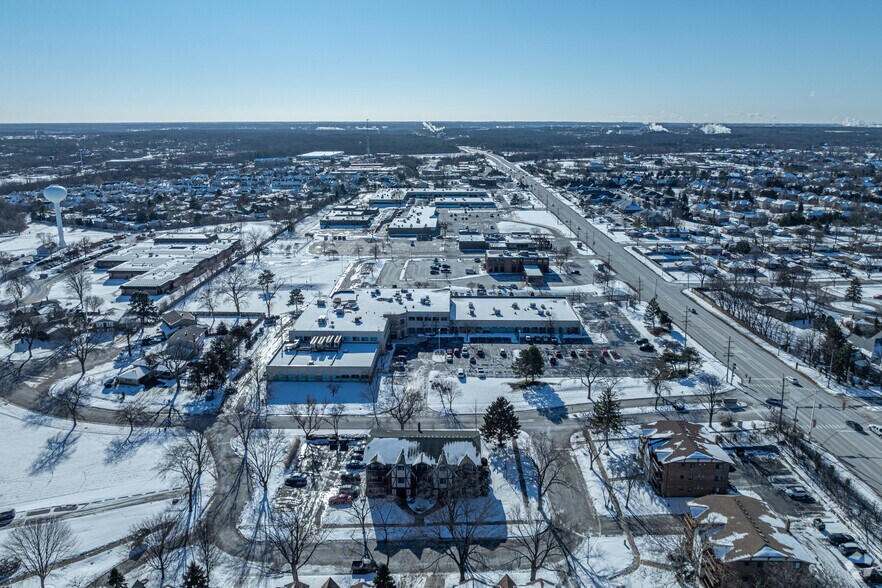 More Photos Of 7955 S Cass Ave, Darien Office For Lease