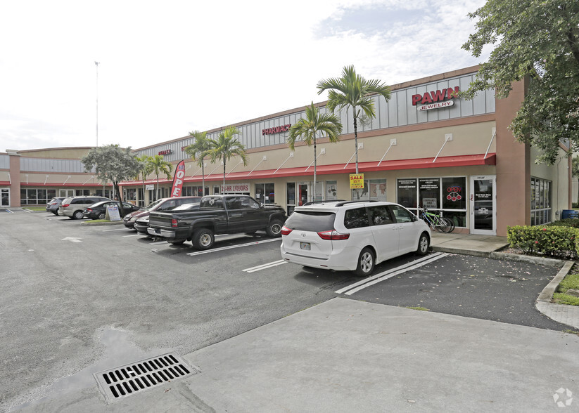 Primary Photo Of 3900 Pembroke Rd, Pembroke Pines Unknown For Lease