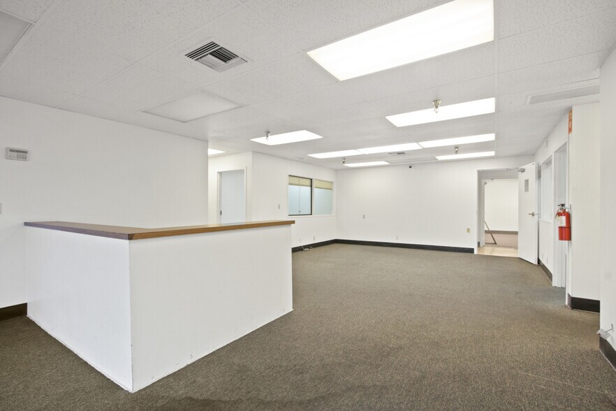 More Photos Of 5455 E La Palma Ave, Anaheim Manufacturing For Lease