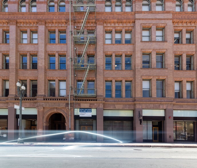 More Photos Of 300-310 S Broadway, Los Angeles Coworking Space