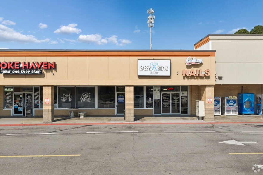 More Photos Of 3349-3365 Martha Berry Hwy NW, Rome Storefront For Sale