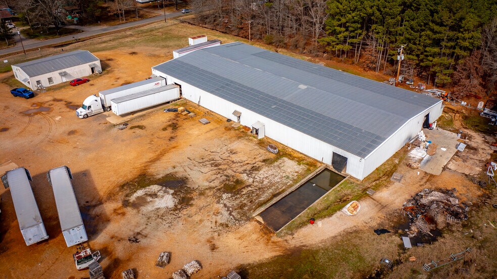 More Photos Of 1502 Smithton Rd, Gurdon Warehouse For Sale