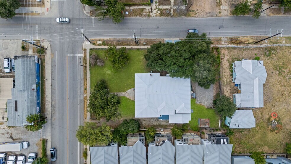 More Photos Of 603 E Grayson St, San Antonio Apartments For Sale