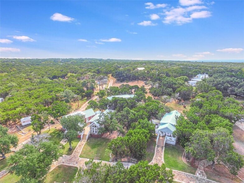 More Photos Of 251 Circle Dr, Wimberley Hospitality For Sale