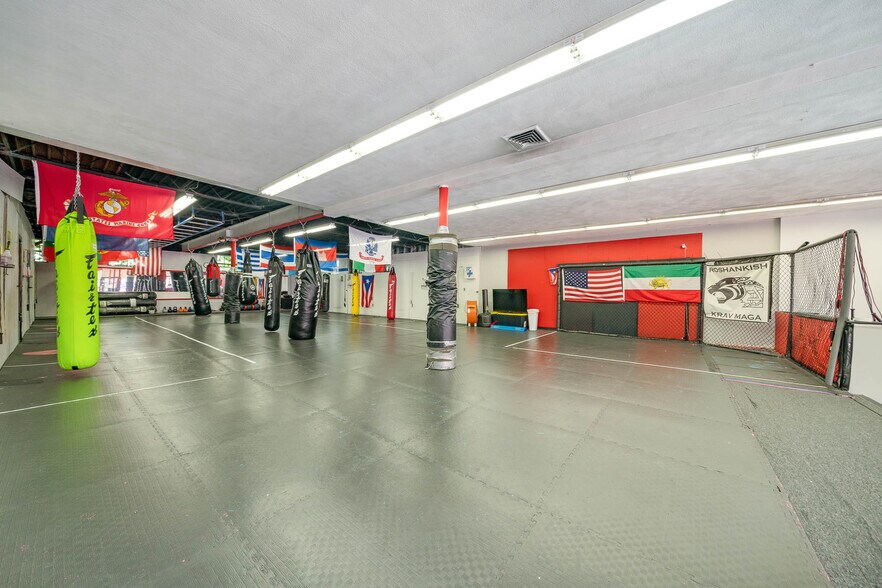 More Photos Of 393 Main St, Medford General Retail For Sale