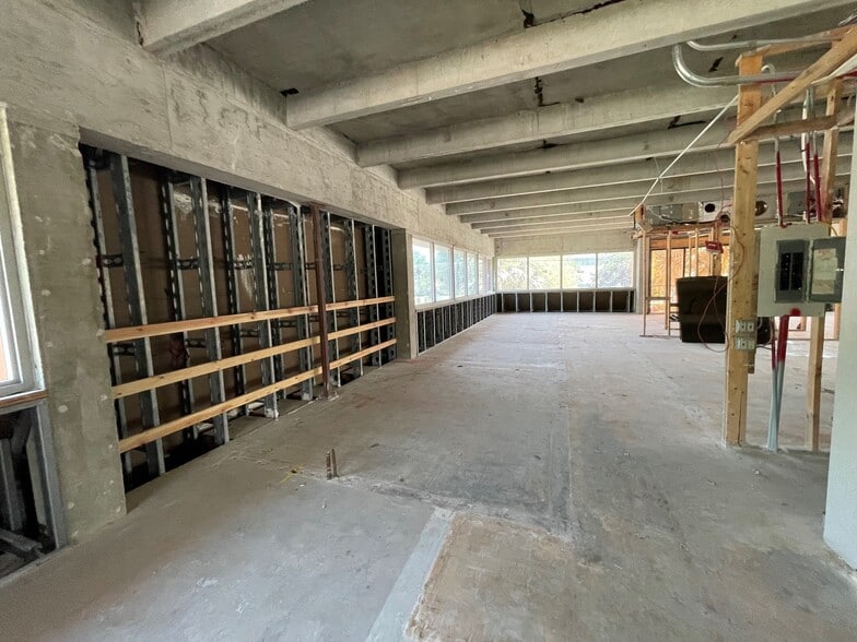 More Photos Of 500 SE Osceola St, Stuart Medical For Sale
