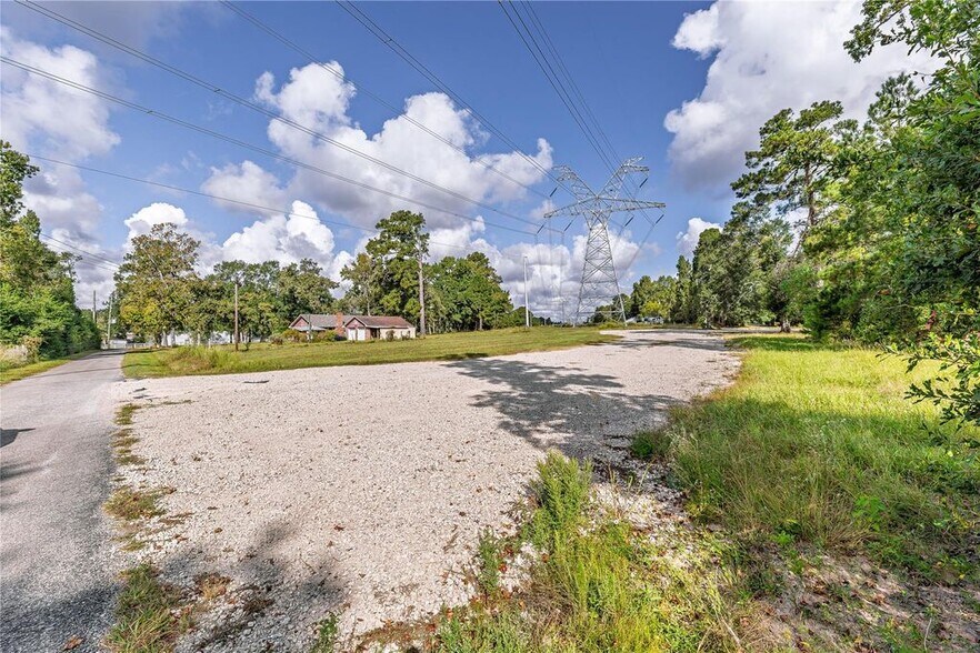More Photos Of 12762 Vaught Rd, Magnolia Flex For Lease