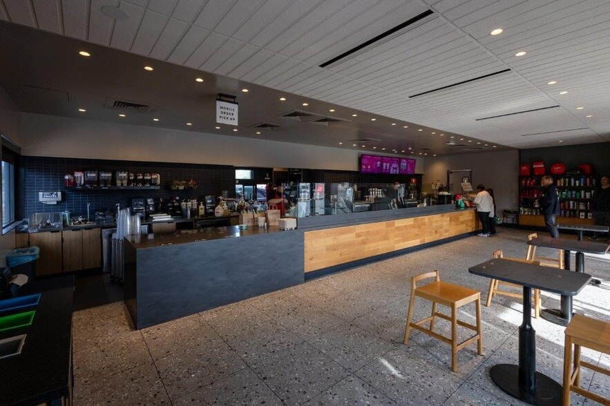 More Photos Of 8030 Gerber Rd, Sacramento Freestanding For Sale