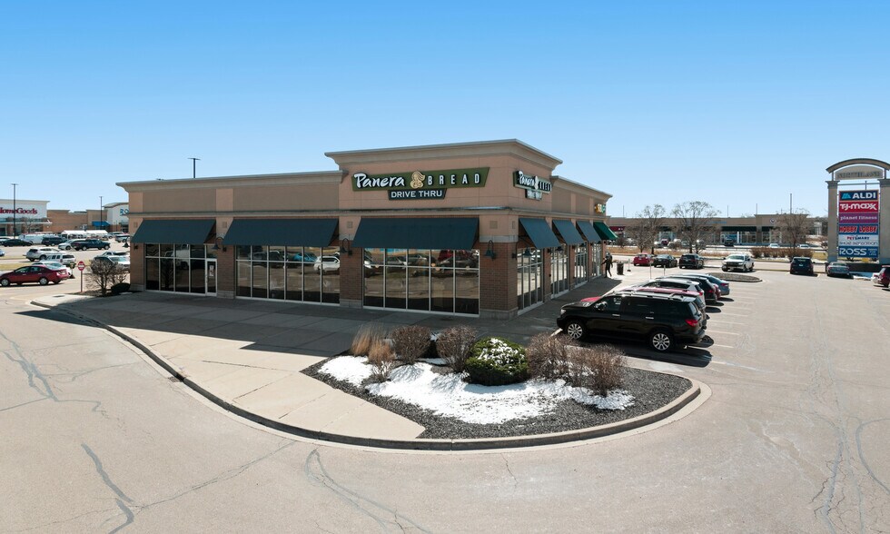 More Photos Of 2472-2476 Sycamore Rd, Dekalb Storefront For Sale