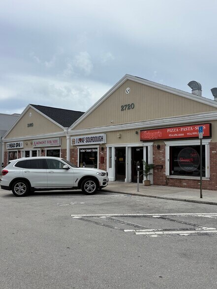 Primary Photo Of 2720 E Oakland Park Blvd, Fort Lauderdale Storefront Retail Office For Lease
