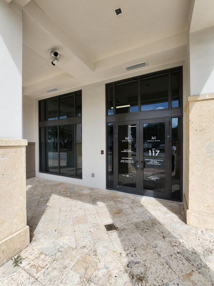 More Photos Of 301 Altara Ave, Coral Gables Apartments For Sale