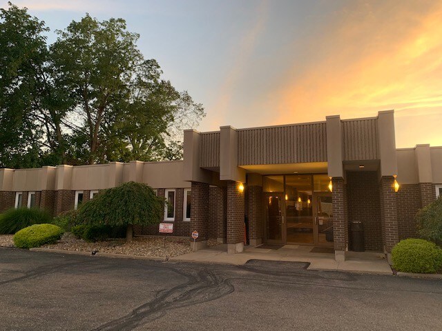 Primary Photo Of 2223 Fulton Dr NW, Canton Office For Sale