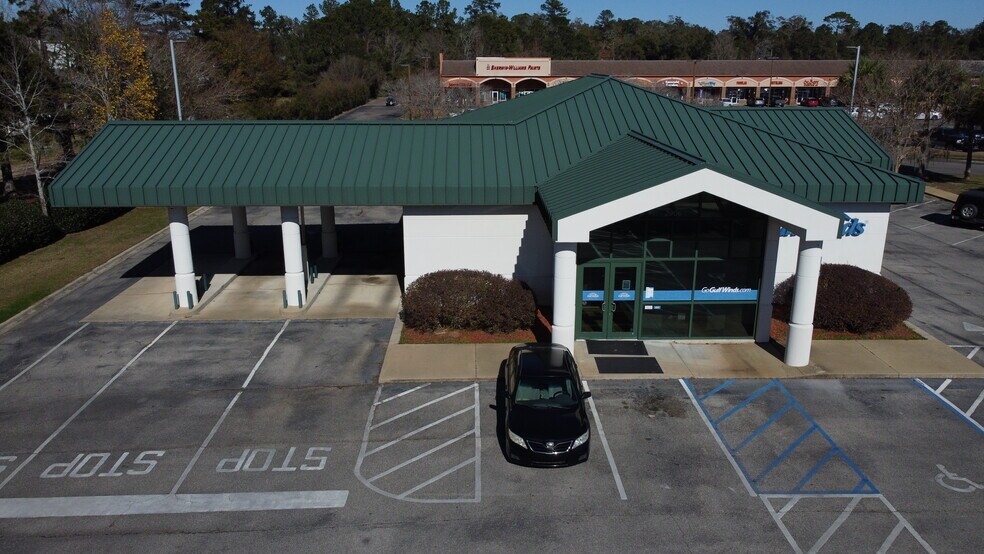 More Photos Of 2906 Kerry Forest Pky, Tallahassee Bank For Sale