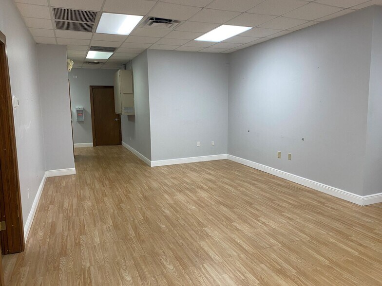 More Photos Of 5201 Ravenswood Rd, Fort Lauderdale Medical For Lease