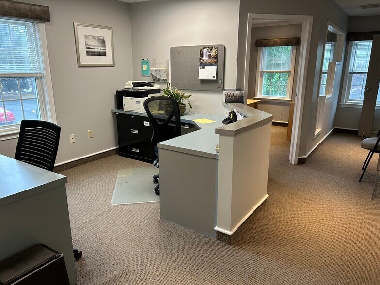More Photos Of 475 School St, Marshfield Medical For Sale