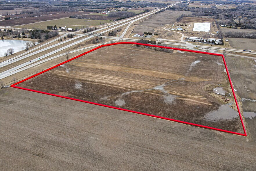 More Photos Of 5813 Michigan Ave, Manitowoc Land For Sale
