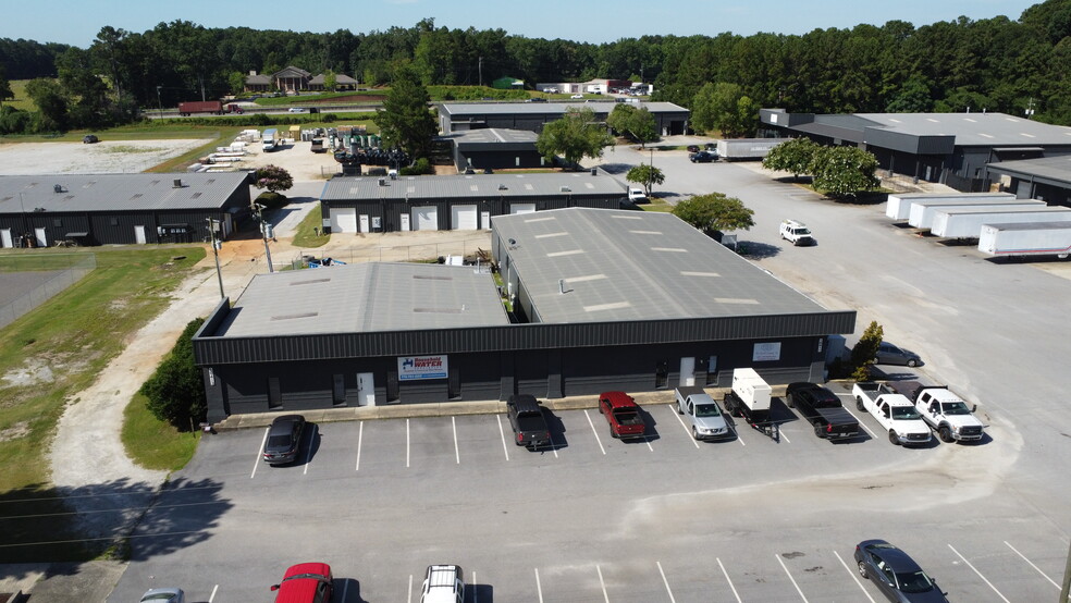 More Photos Of 10371 Old Atlanta Hwy, Covington Unknown For Lease