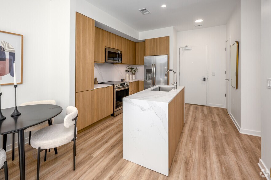 More Photos Of 5300 Wisconsin Ave, Washington Apartments For Lease