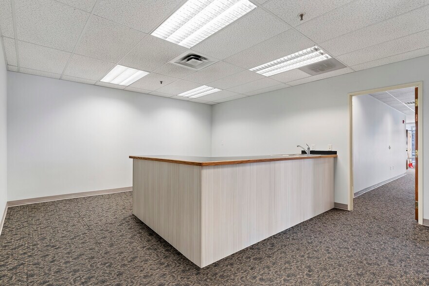 More Photos Of 155 31st St, Ogden Research And Development For Sale