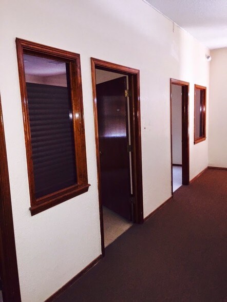 More Photos Of 9201 Dyer St, El Paso Storefront Retail Office For Lease