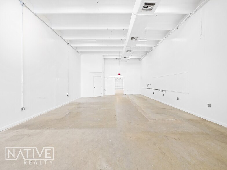 More Photos Of 1229-1231 NE 9th Ave, Fort Lauderdale Flex For Lease