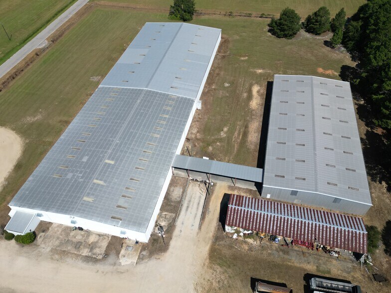 More Photos Of 281 Industrial Blvd, Bishopville Warehouse For Lease