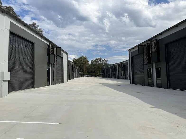 More Photos Of 9 Blackett St, West Gosford Unknown For Lease