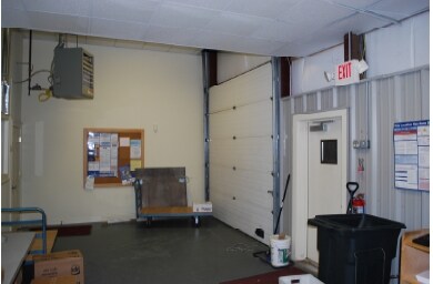 More Photos Of 107 John G Groppo Dr, Winsted Flex For Lease