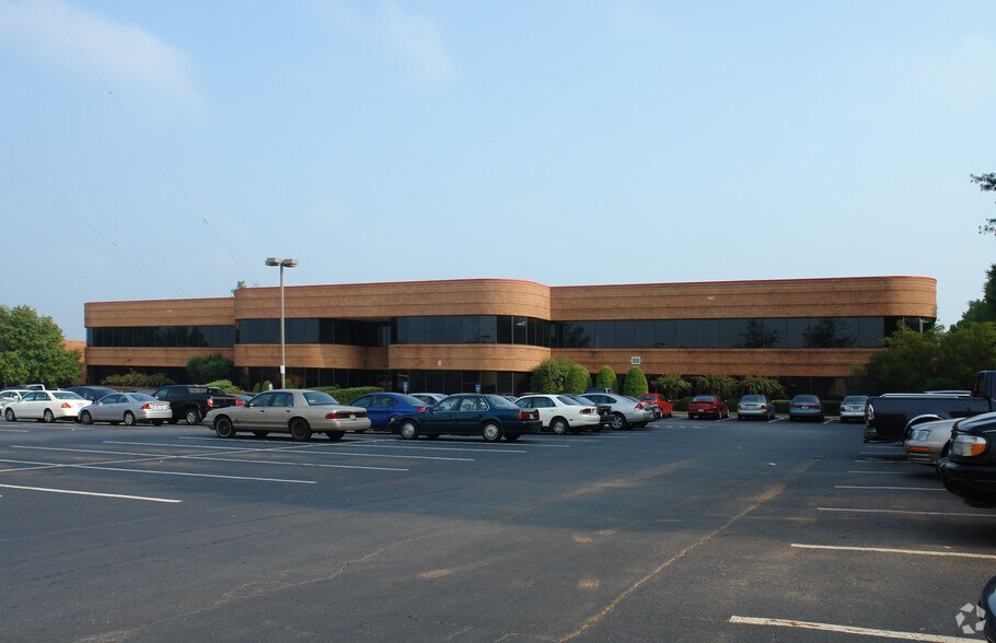 Primary Photo Of 4053 Lavista Rd, Tucker Medical For Lease
