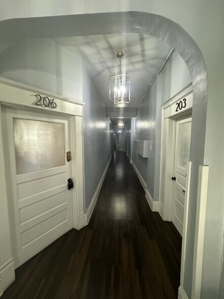 More Photos Of 100 Northwestern Ave, West Lafayette Apartments For Lease