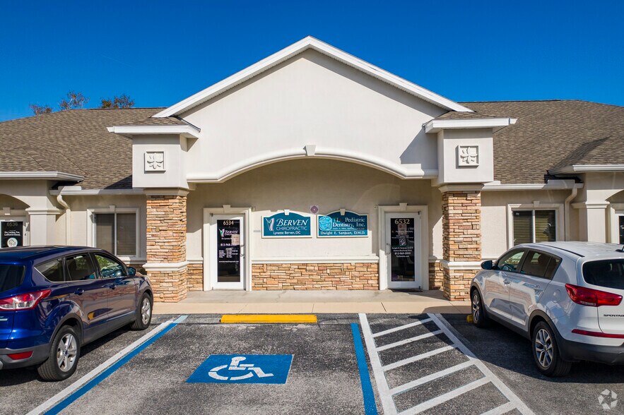 More Photos Of 6532-6536 Gunn Hwy, Tampa Medical For Lease