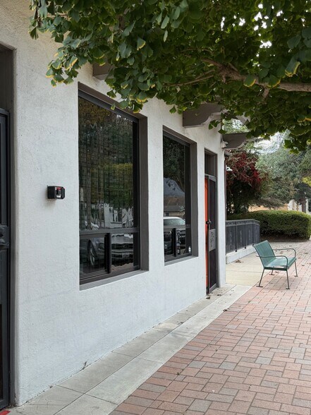 More Photos Of 126 S H St, Lompoc Office For Sale