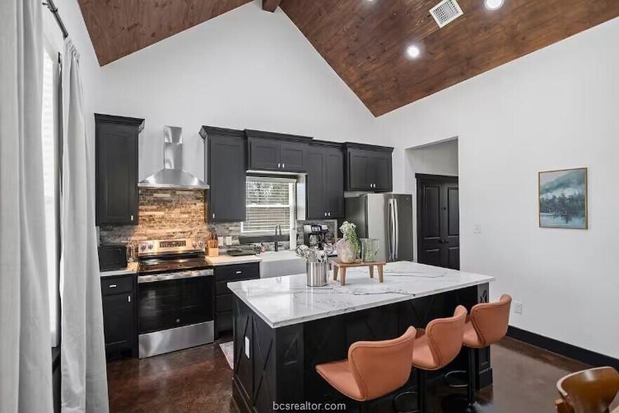 More Photos Of 310 Sweet Gum Ln, Somerville Specialty For Sale