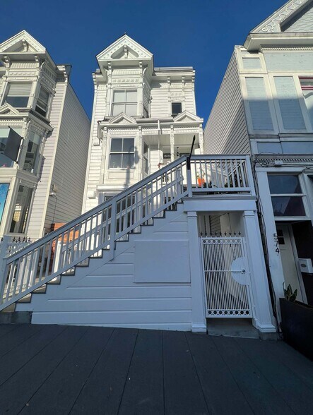 More Photos Of 582 Castro St, San Francisco Storefront Retail Office For Lease