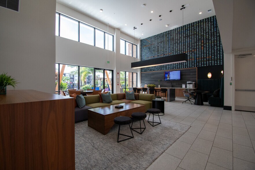 More Photos Of 234 E Mitchell Hammock Rd, Oviedo Apartments For Lease