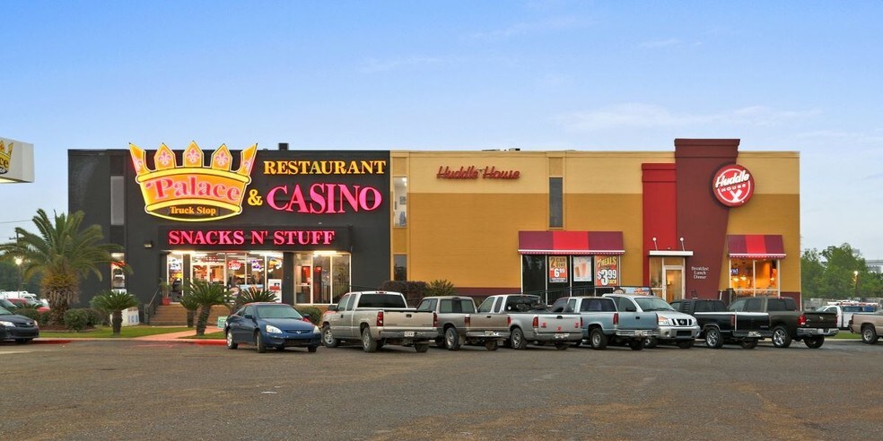 More Photos Of 12170 Old Gentilly Rd, New Orleans Truck Stop For Lease