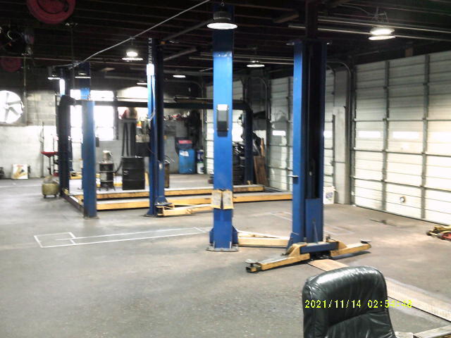 More Photos Of 103 E Rockway St, Durham Auto Repair For Lease