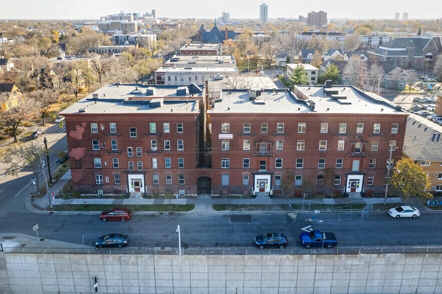 More Photos Of 1800 Park Ave, Minneapolis Apartments For Sale