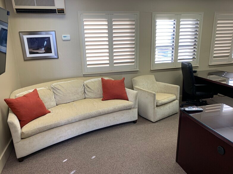 More Photos Of 644 N Santa Cruz Ave, Los Gatos Medical For Lease