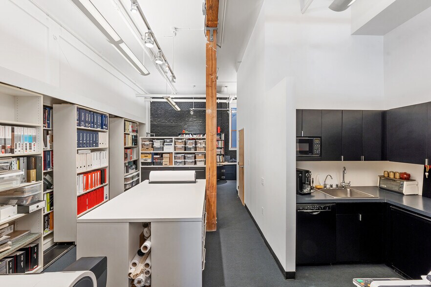More Photos Of 720 York St, San Francisco Office For Lease