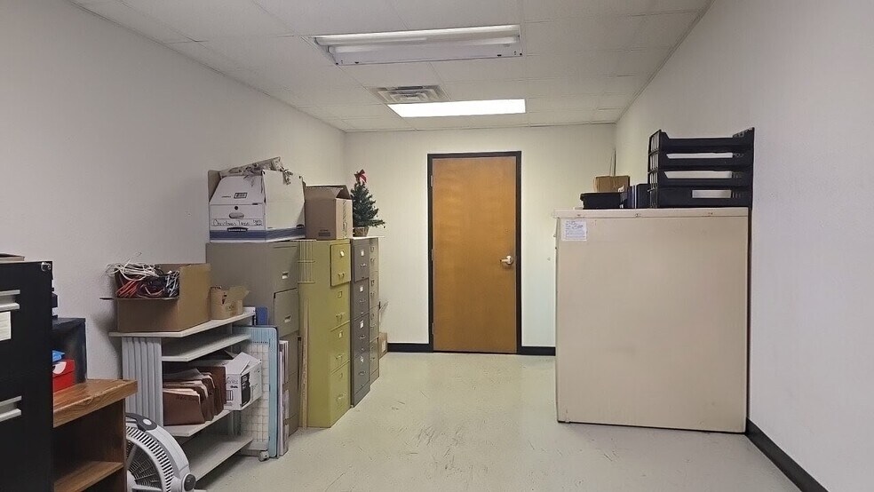 More Photos Of 620 Oak St, Graham Office Residential For Sale