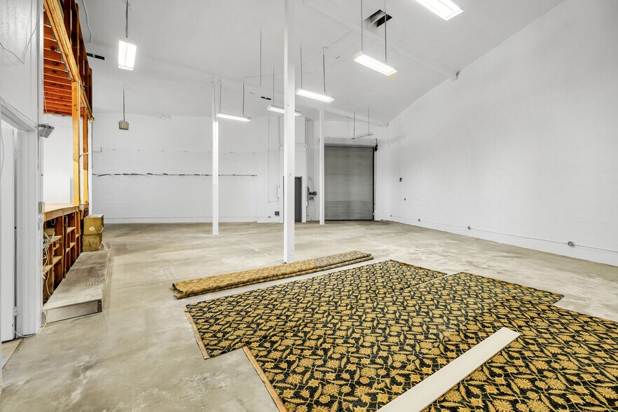 More Photos Of 4931 Venice Blvd, Los Angeles Storefront For Lease