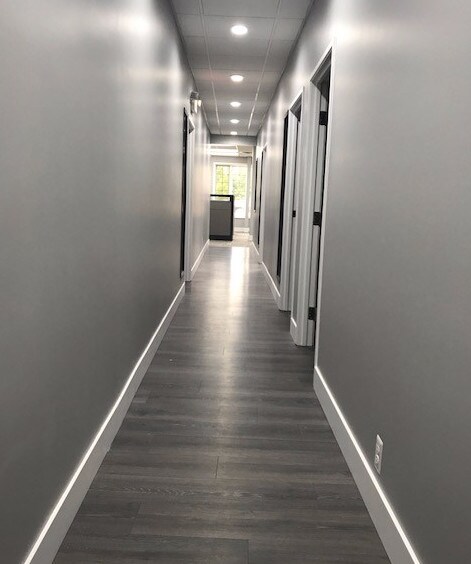 More Photos Of 20902 Mack Ave, Grosse Pointe Office For Lease