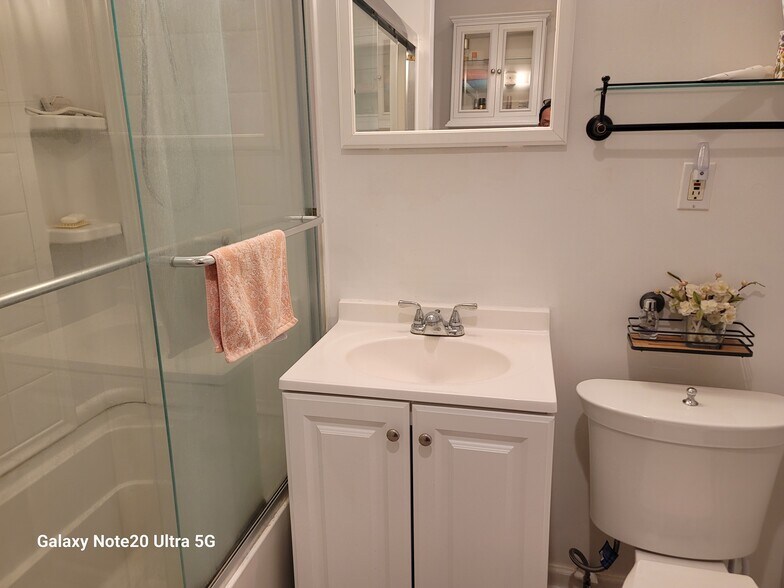 More Photos Of 135 Westwood Ave, Westwood Storefront Retail Residential For Sale