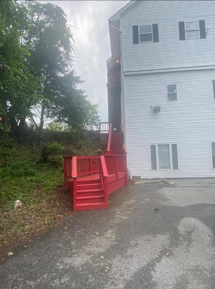 More Photos Of 22196 Three Notch Rd, Lexington Park Office For Lease