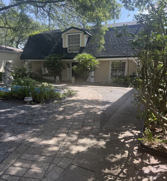 More Photos Of 2257 Riverside Ave, Jacksonville Office For Sale
