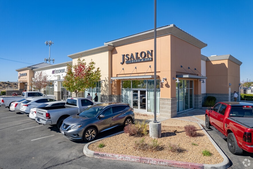 More Photos Of 44140 20th St W, Lancaster Storefront For Lease