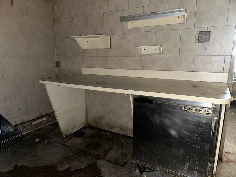 More Photos Of 4080 NW 12th St, Lauderhill Restaurant For Lease