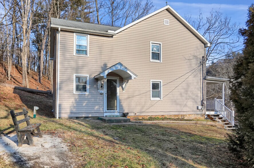 More Photos Of 703 Dauva Luch Rd, Herndon Land For Sale