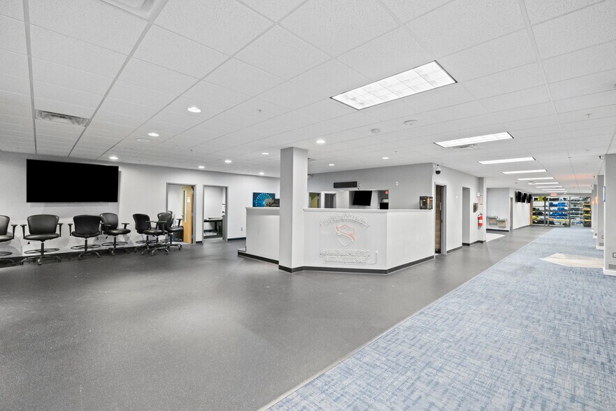 More Photos Of 2305 S Center Rd, Burton Office For Sale